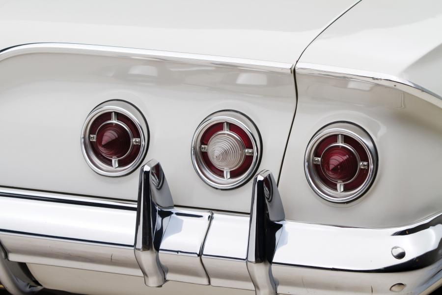 Детали экстерьера Chevrolet Impala SS 409 1961 года  (фото 24 из 30)